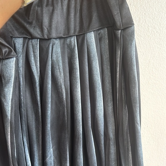 Wednesday costumes Halloween small petite - Picture 5 of 6